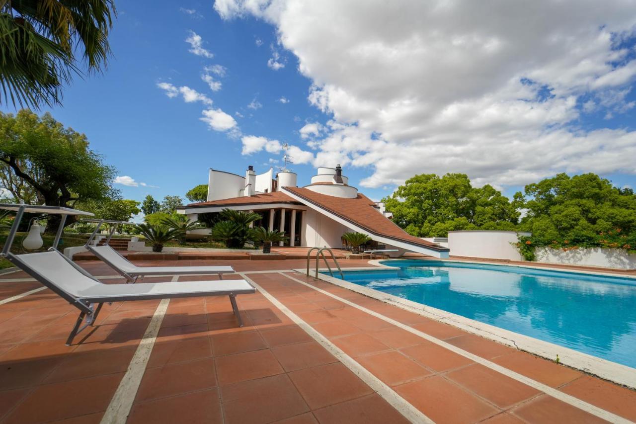Paradise Suite Latina Buitenkant foto