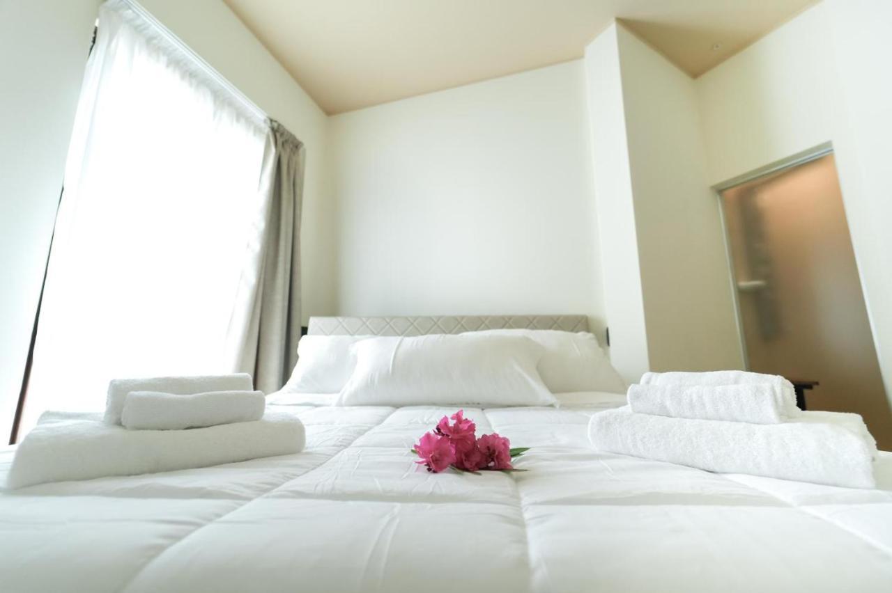 Paradise Suite Latina Buitenkant foto