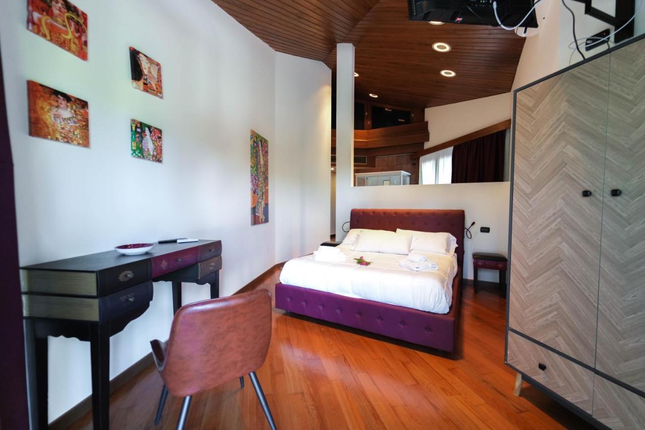 Paradise Suite Latina Buitenkant foto