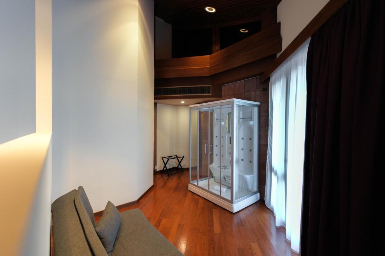 Paradise Suite Latina Buitenkant foto
